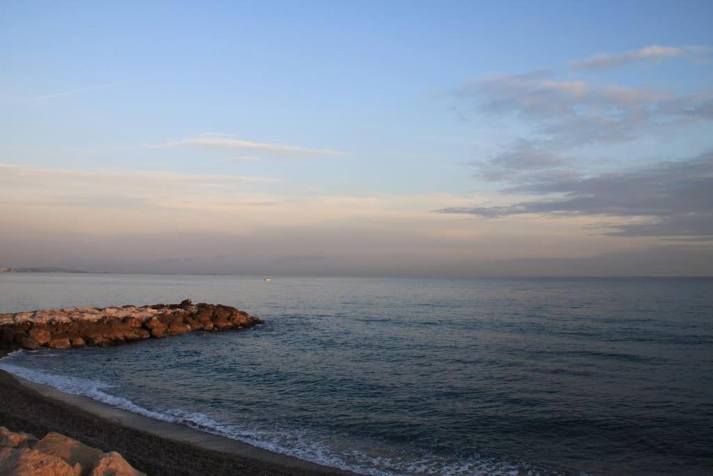Dans Maison 2 Km De La Villeneuve-Loubet