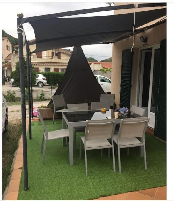 Dans Maison 2 Km De La *